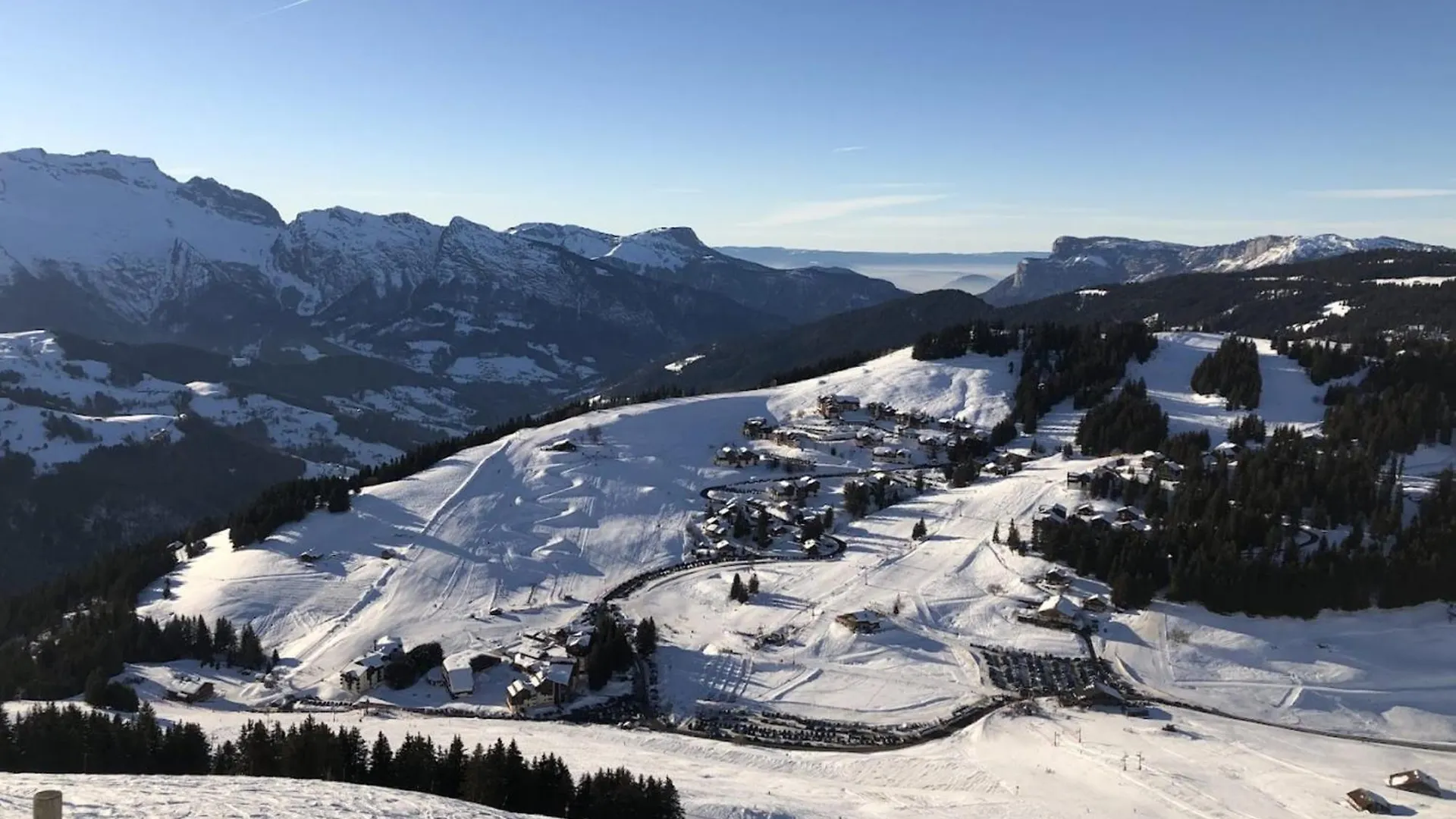 Apartamento Slow Chalet Etale Ski In-Out Duplex Mountain View Balcony & Free Parking Manigod