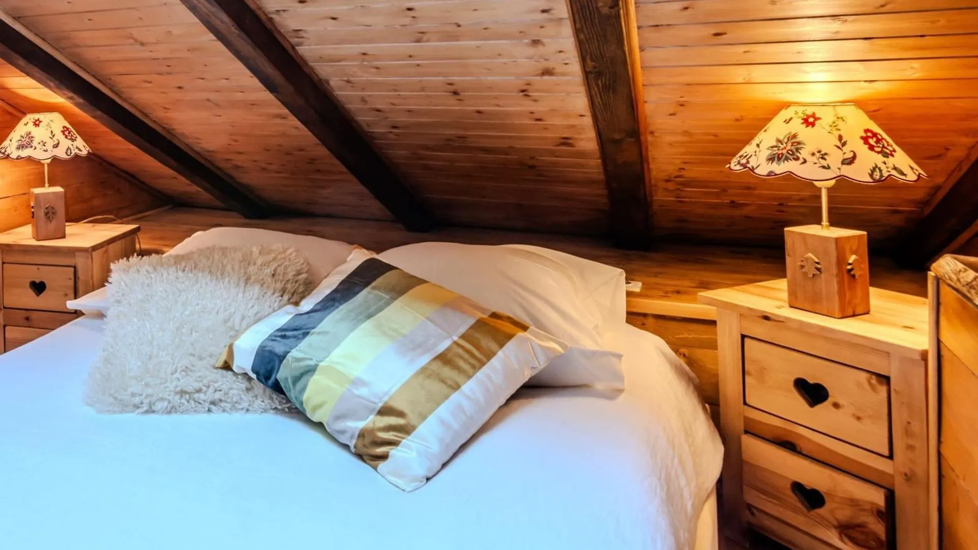 Apartamento Slow Chalet Etale Ski In-Out Duplex Mountain View Balcony & Free Parking Manigod